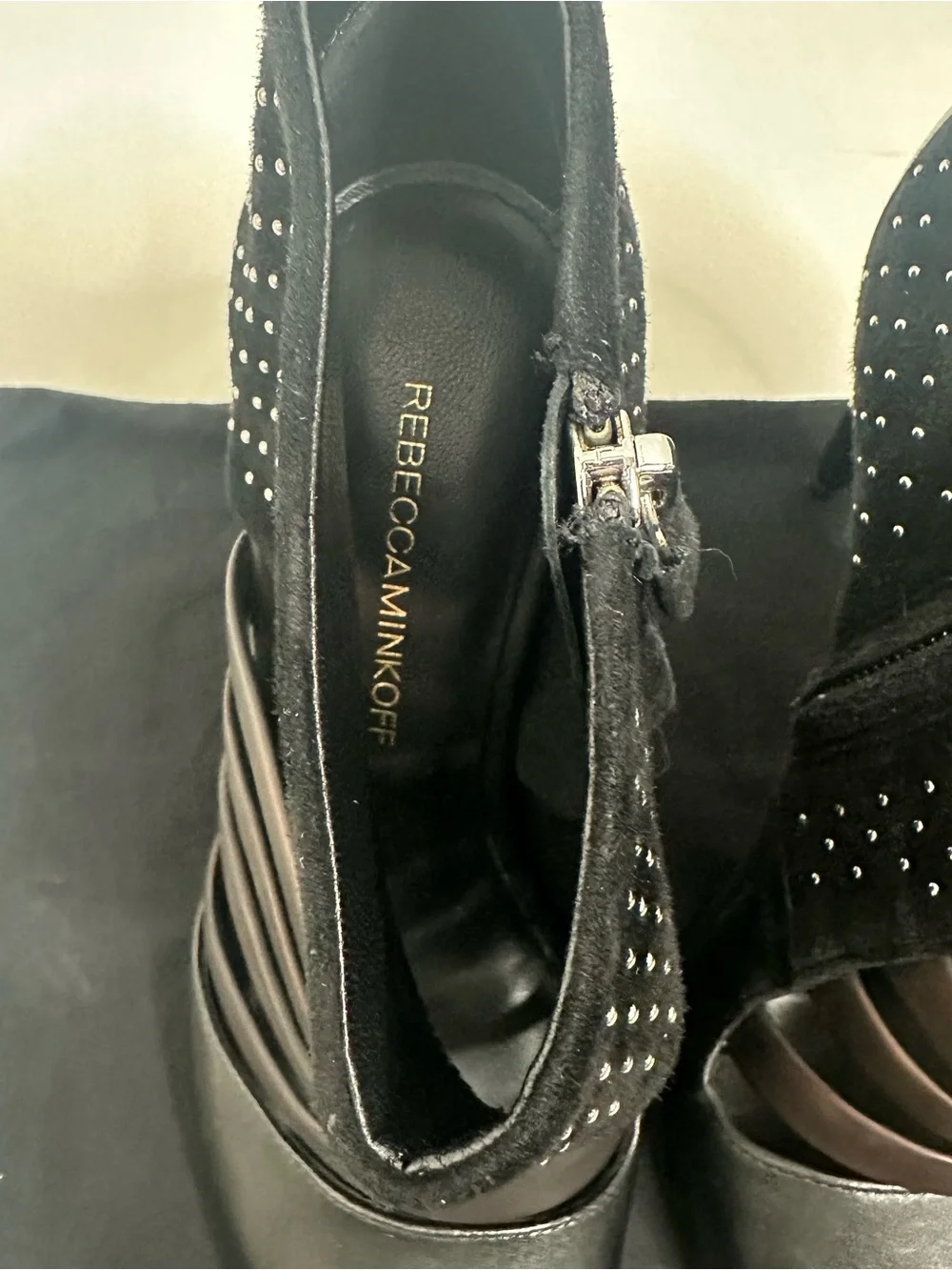 Rebecca Minkoff Caesar Studded Heels Black Leather & Suede Size 8